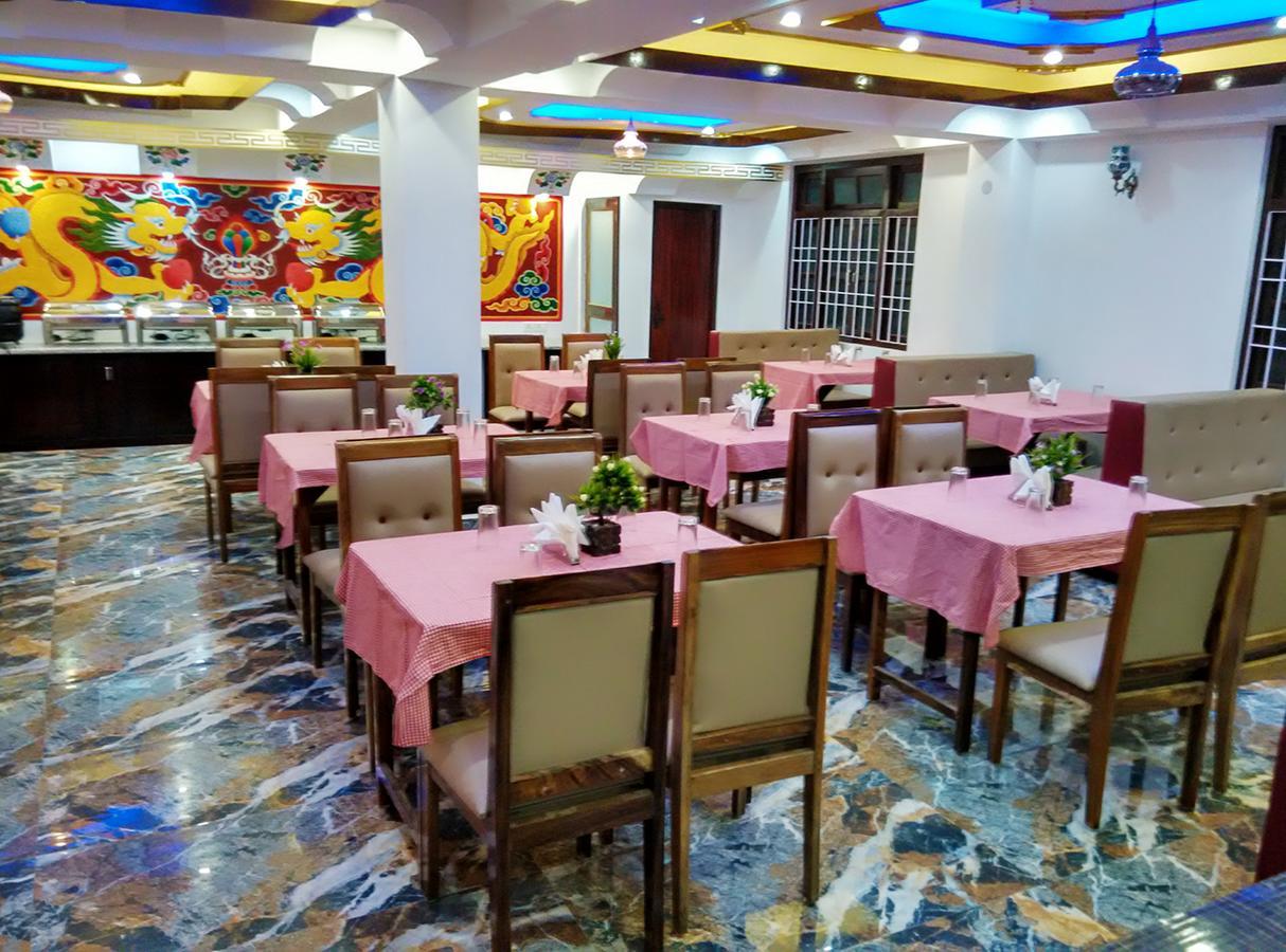 Alpine Hills Hotel Гангток Экстерьер фото