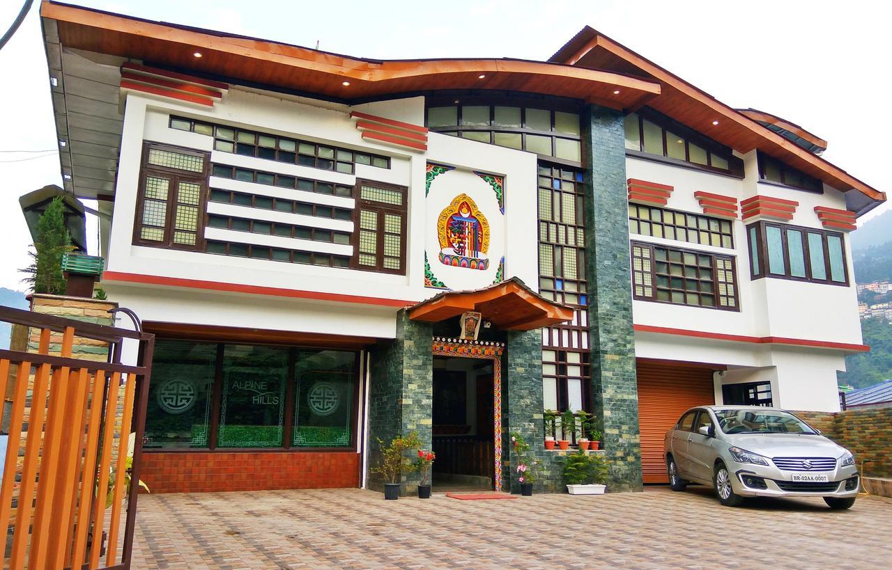 Alpine Hills Hotel Гангток Экстерьер фото